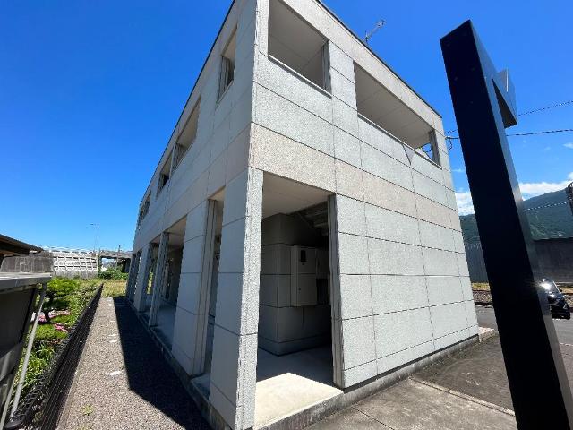 建物外観　外観写真（昼）