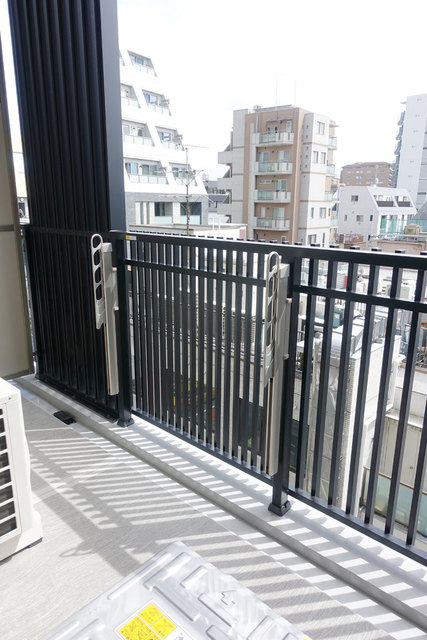 バルコニー　※写真は同タイプ住戸です。