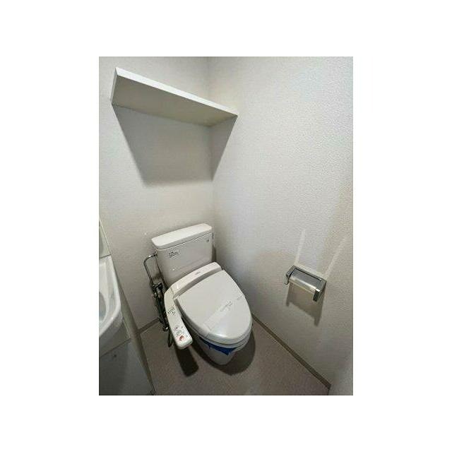 トイレ　※同仕様写真