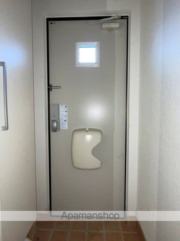 アメヤMRIIIの玄関写真