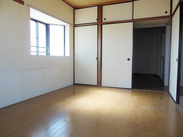居室・リビング　★きれいなお部屋です★