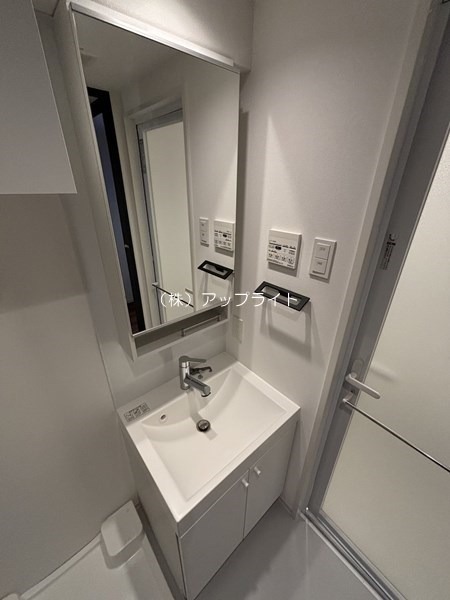 洗面設備　独立洗面台