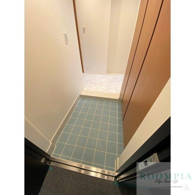 玄関　玄関