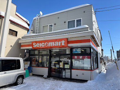 コンビニ　セイコーマートかめはた店（コンビニ）まで352m