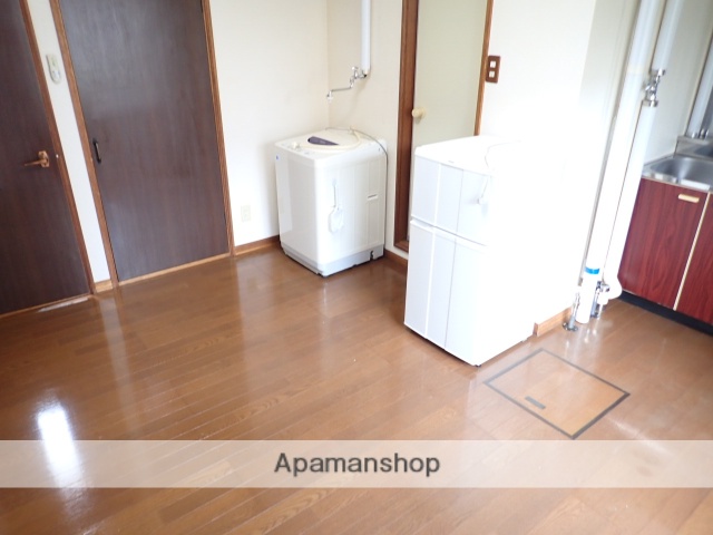 ハイツ田中の居間写真