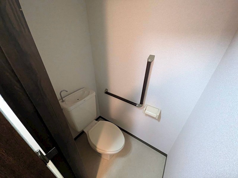 パーシモン弐番館のトイレ写真