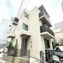 建物外観　鉄筋コンクリート造・総戸数は5戸です。