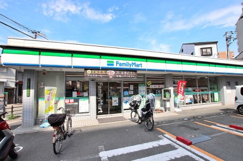 コンビニ　ファミリーマート 新今里三丁目店（コンビニ）まで344m