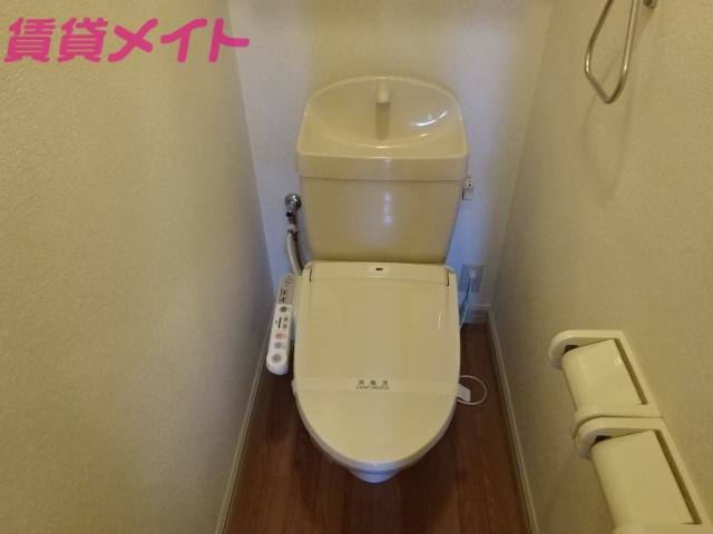 トイレ　同型タイプ