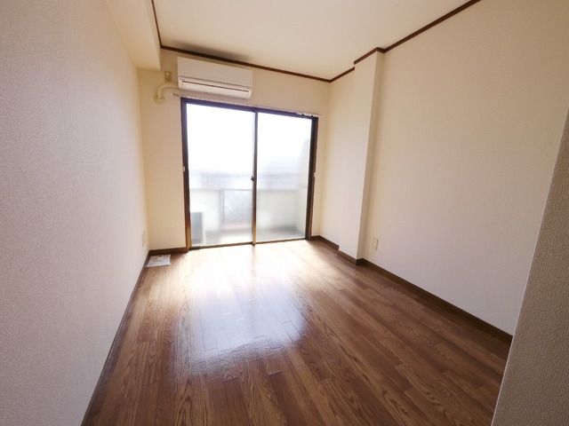 その他設備　★居室★ベランダ側★