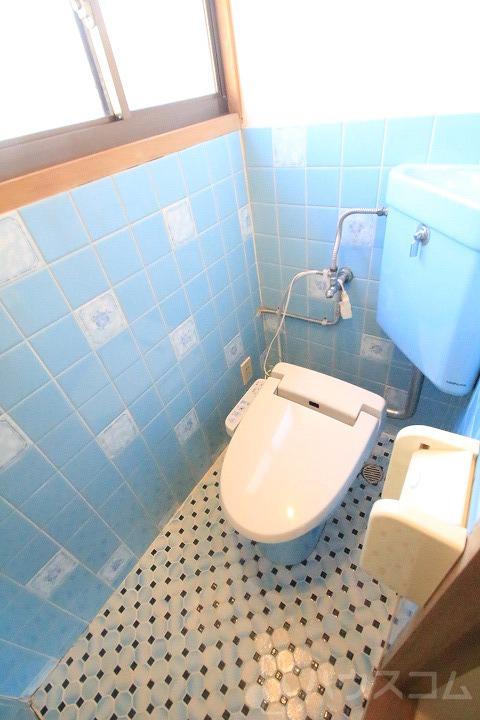 玉出中1丁目橡尾借家のトイレ写真