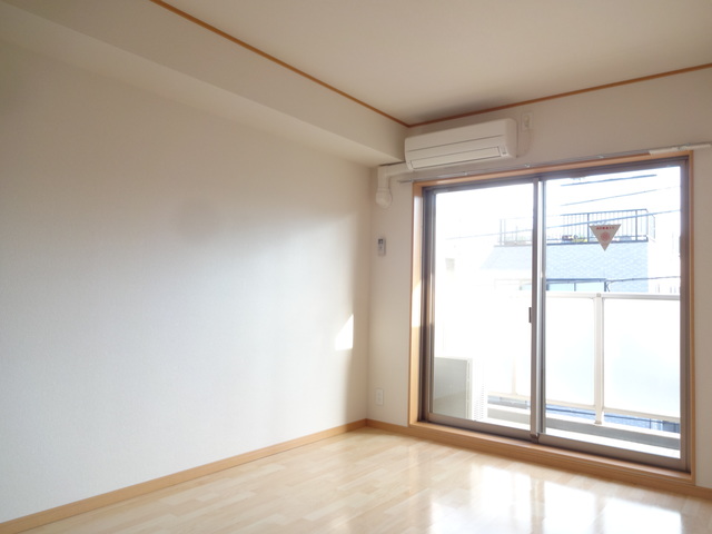 アスタシオンの居間写真