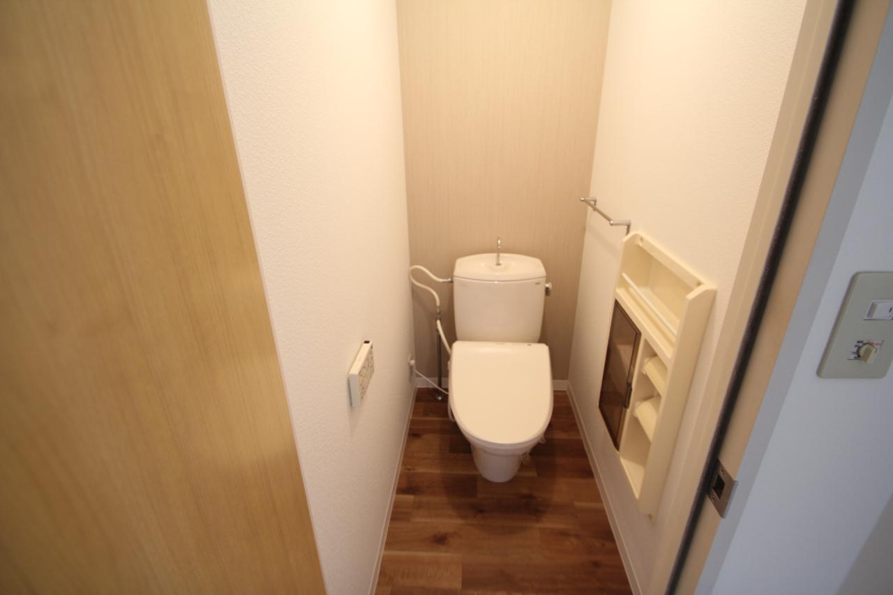 レーベントール中央A棟のトイレ写真