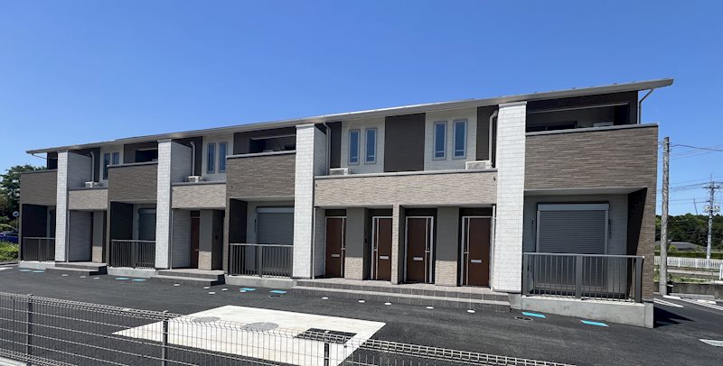 建物外観　こちら、外観パースです