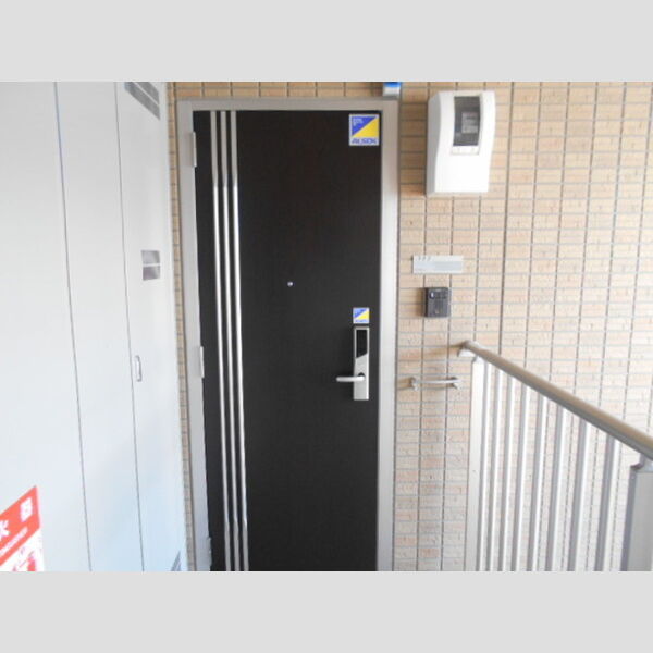 玄関　毎日通る玄関はこちらです