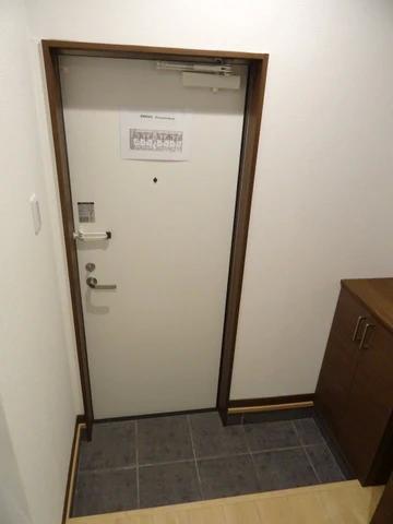 玄関　収納付きの玄関