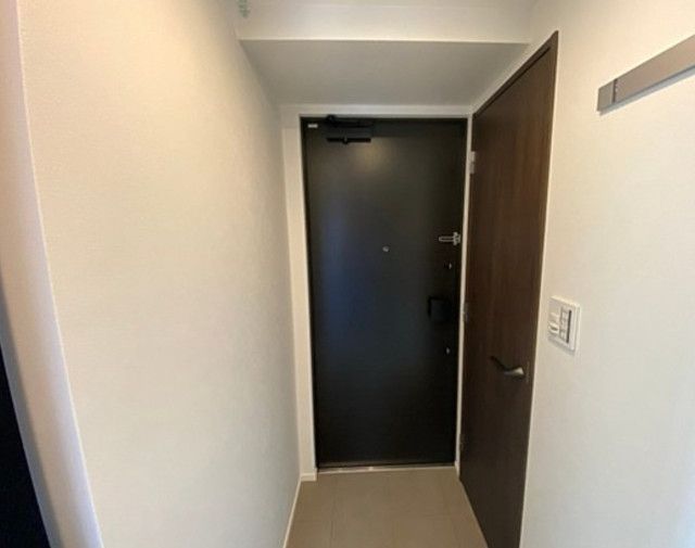 玄関　ザ・パークハビオ新御徒町