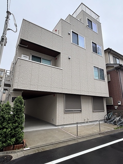 2024年5月竣工 駅徒歩3分 2面採光角 Girasole P