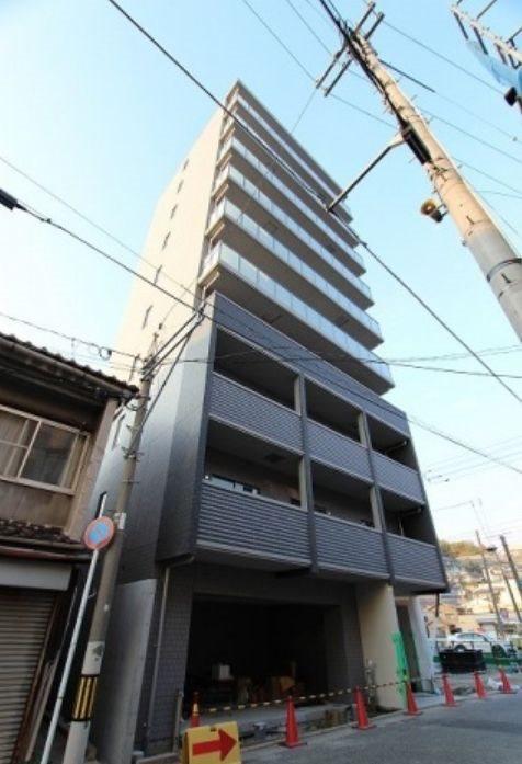 呉市海岸のマンションの建物外観