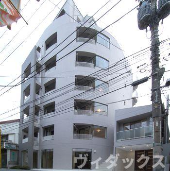 【パシフィックコート中延の建物外観】