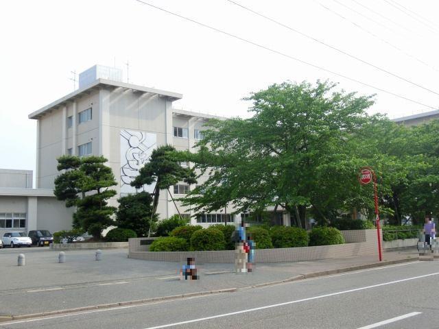 【カーネ米山の小学校】