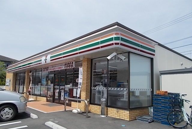 【メゾンＫ．Ｂのコンビニ】