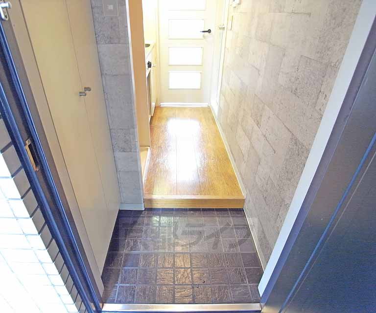 玄関　玄関です。