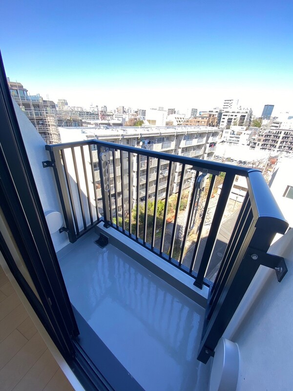 バルコニー　バルコニー