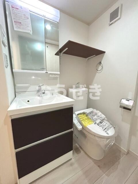 洗面設備　※同仕様参考写真