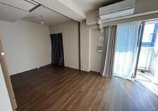 居室・リビング　内観1