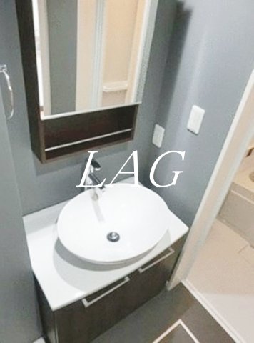 洗面設備　洗面台です。