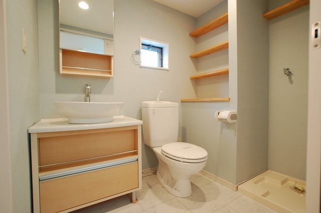 バス・シャワールーム