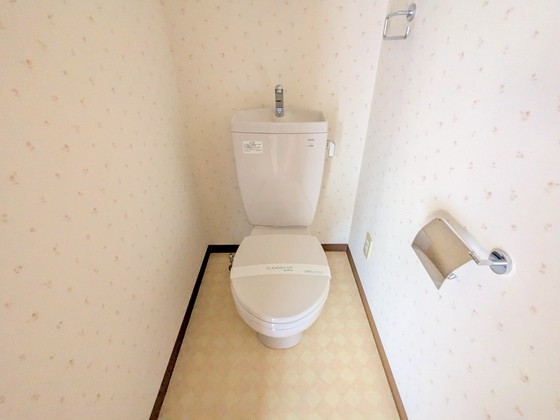 トイレ　※別部屋の写真です