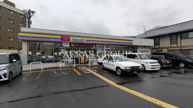 コンビニ　ミニストップ 富士見鶴瀬東店（コンビニ）まで732m