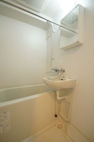 バス・シャワールーム　人気条件の「バス・トイレ別」です。