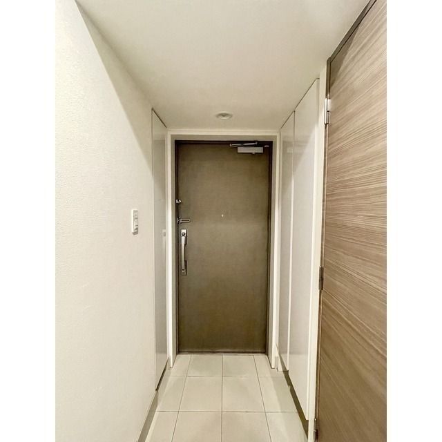 玄関　同タイプ別部屋