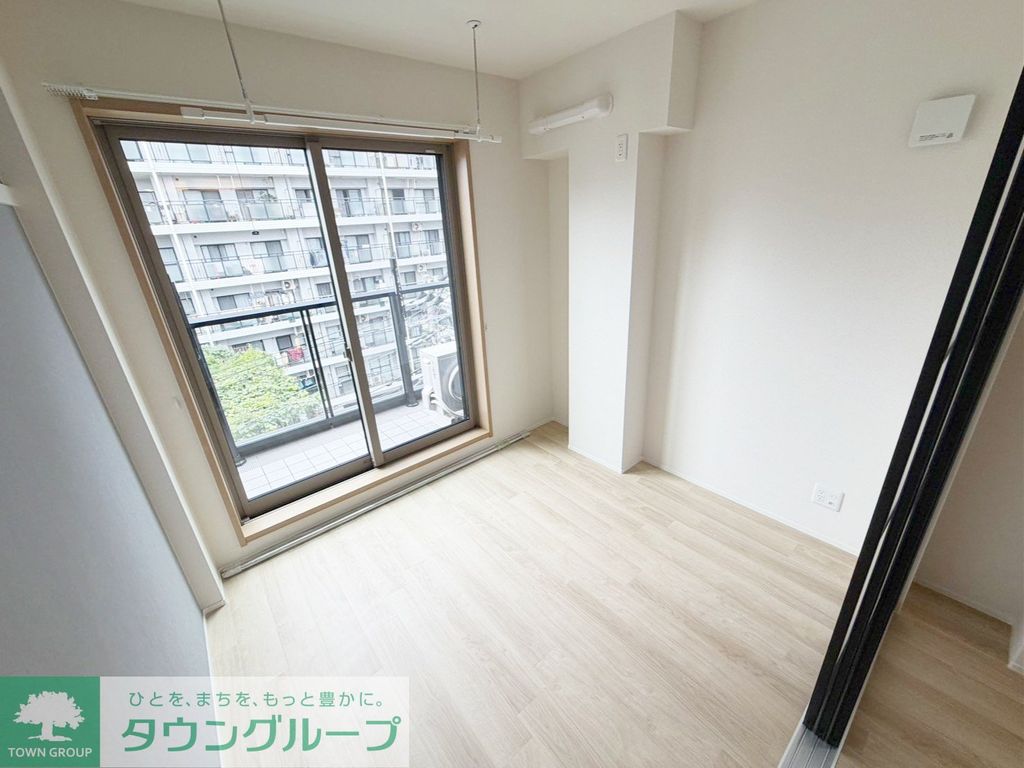 MAISON FUTABAの居間写真