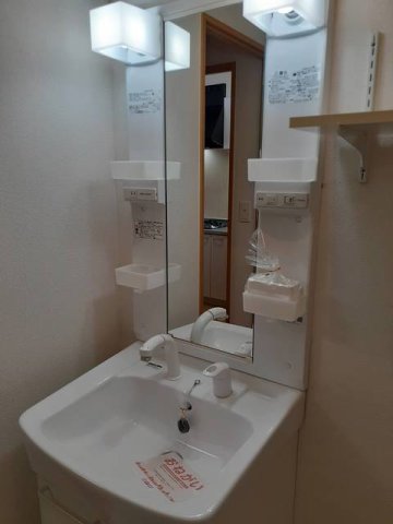 洗面設備　忙しい朝には欠かせない洗面所です