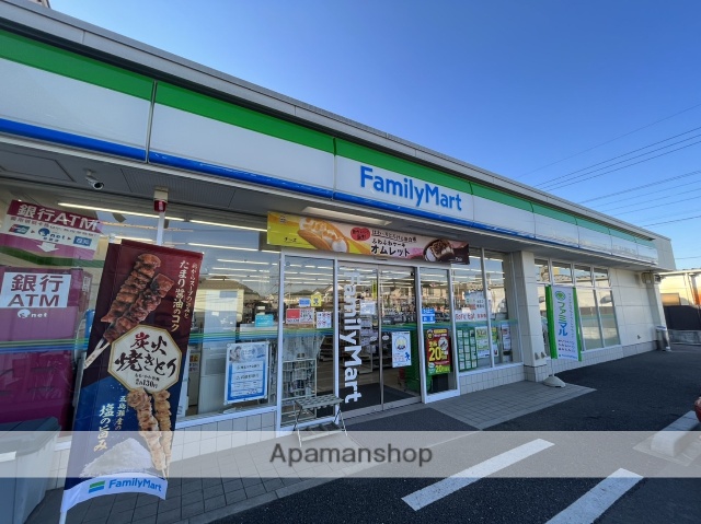 コンビニ　ファミリーマートさいたま櫛引町一丁目店（コンビニ）まで446m