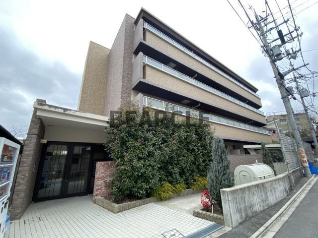 建物外観　外観は落ち着いています
