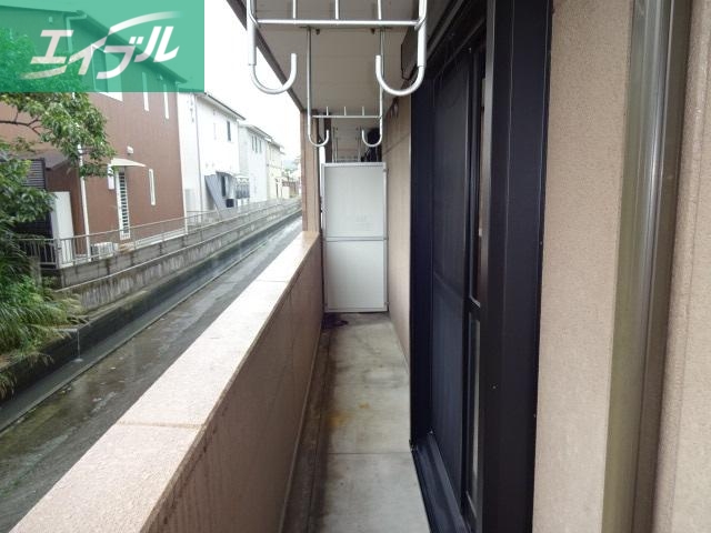 バルコニー　ベランダ