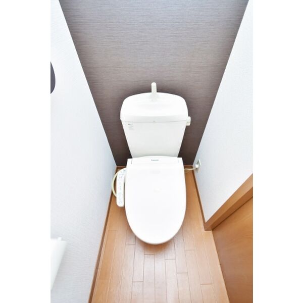 TSコートのトイレ写真