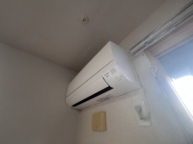 その他設備　室内にエアコンが設置されております！