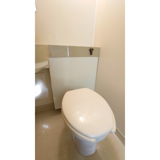 トイレ　別部屋参考写真