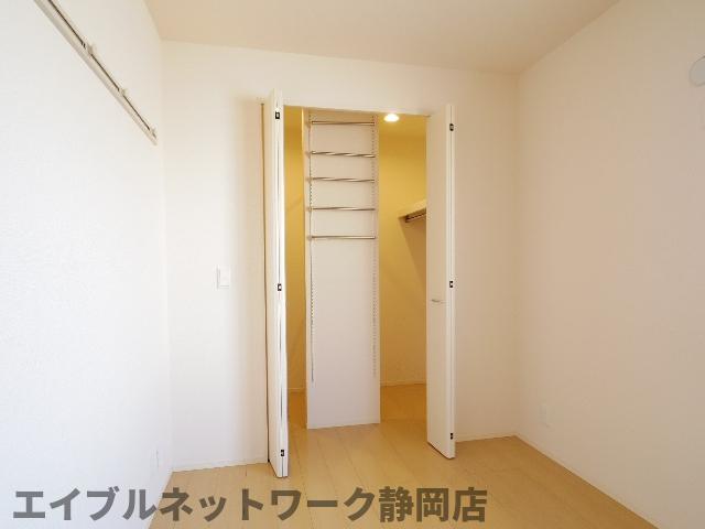 収納　十分な収納スペースがあります