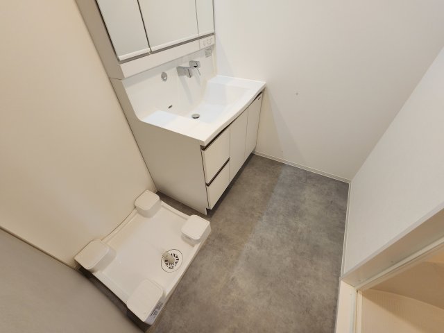 洗面設備　詳細は、RISUMO江坂本店までお問合せください♪