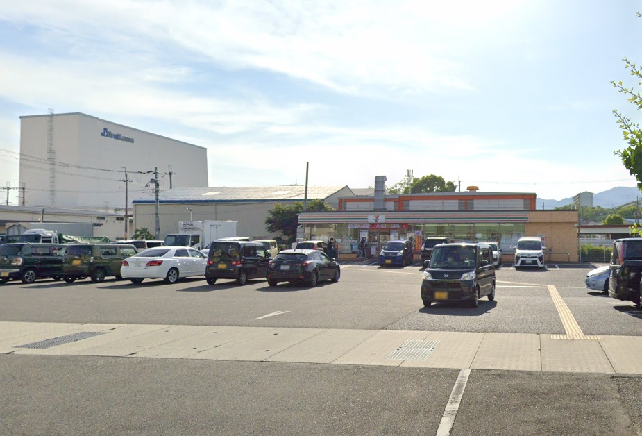 コンビニ　セブンイレブン富田林中小企業団地店（コンビニ）まで616m