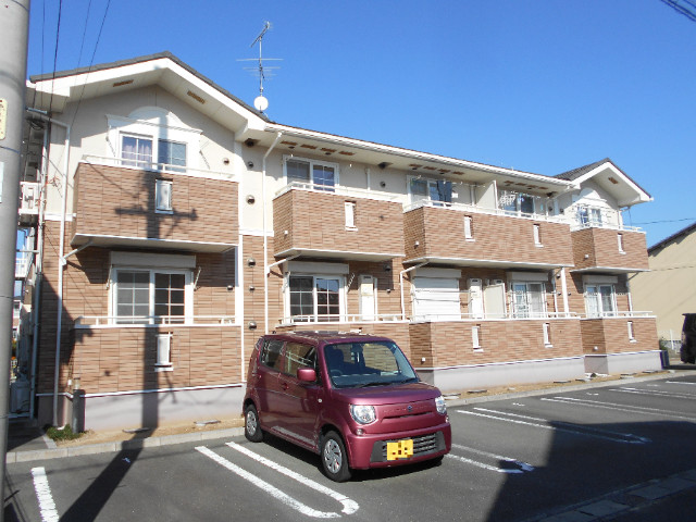 静岡県浜松市中央区高塚町（アパート）の賃貸物件の外観