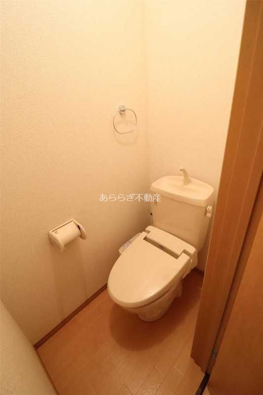 【浜松市中央区原島町のアパートのトイレ】