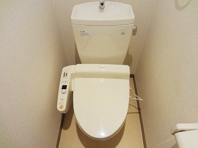 トイレ　シャワー付トイレ